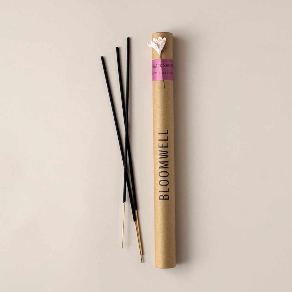 BLACK SANTAL - INCENSE STICKS